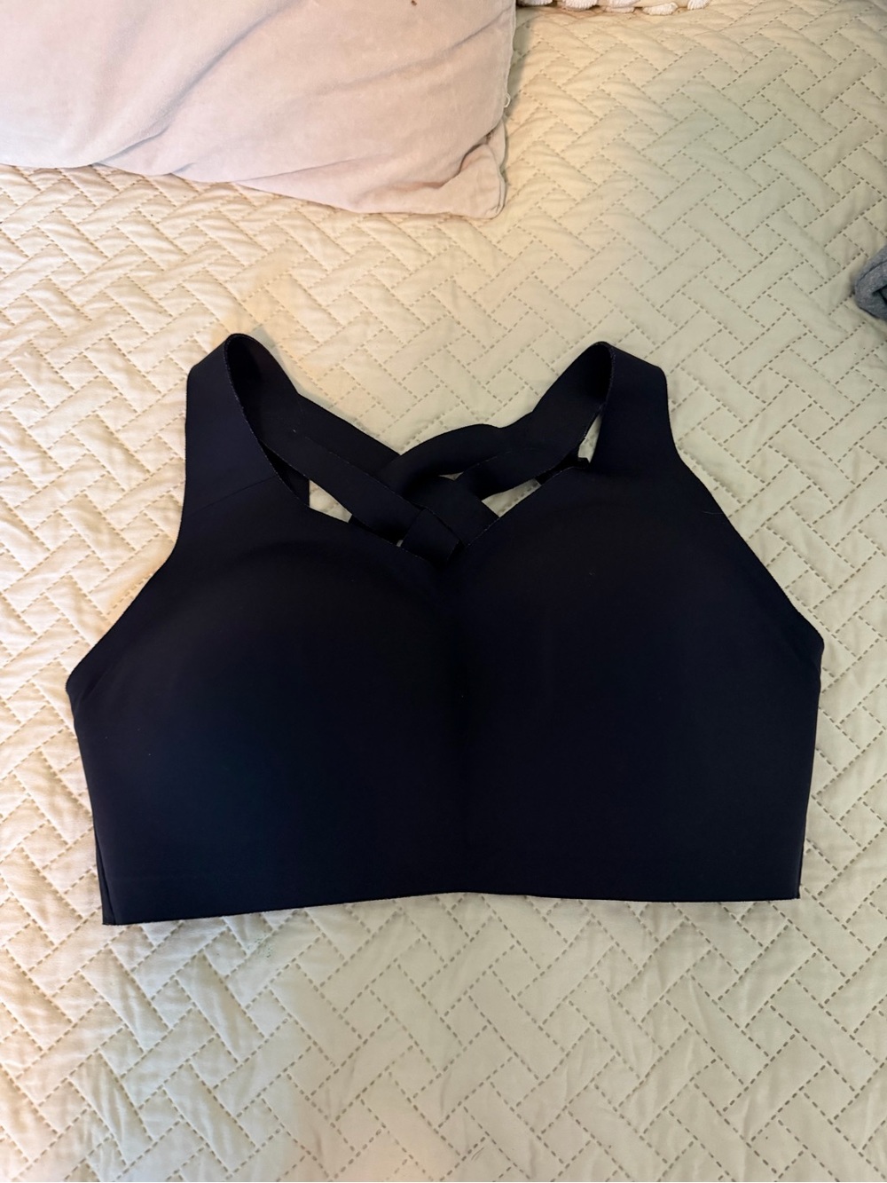 Lululemon - Picture 2 of 5